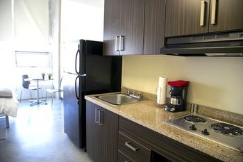 Sait Hotell YYC Exteriör bild